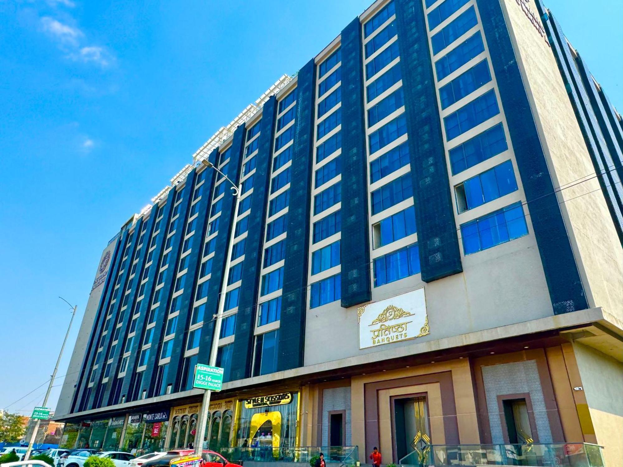 The Grand Anukampa Inn Pink City ジャイプール エクステリア 写真